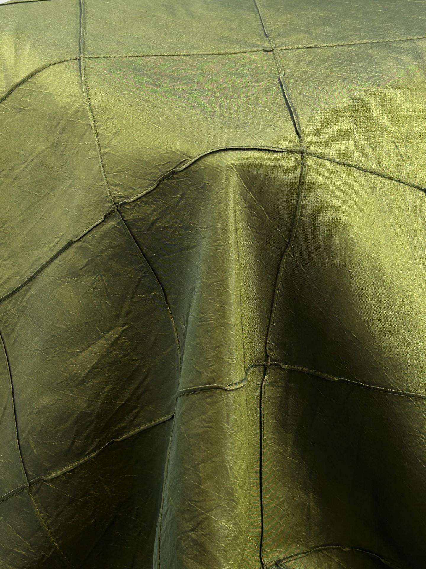 Rental store for 90x132 - Pintuck Avocado in Kelowna BC